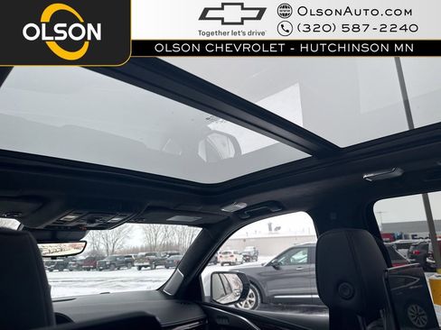 Used 2022 Cadillac Escalade ESV Premium Luxury Platinum image 43