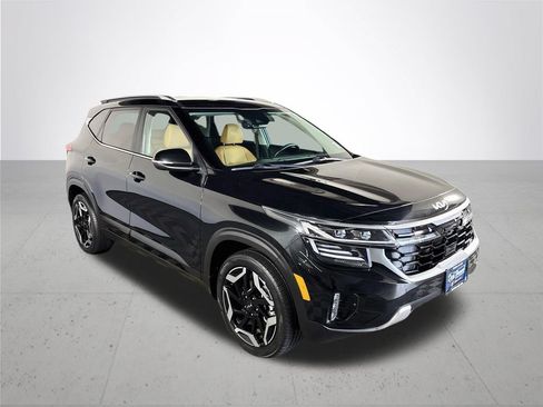 Used 2024 Kia Seltos SX AWD/4WD image 4