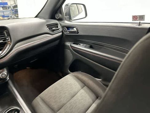 Used 2023 Dodge Durango GT RWD image 13