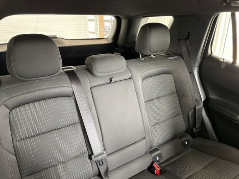Used 2025 Chevrolet Equinox LT AWD/4WD image 20