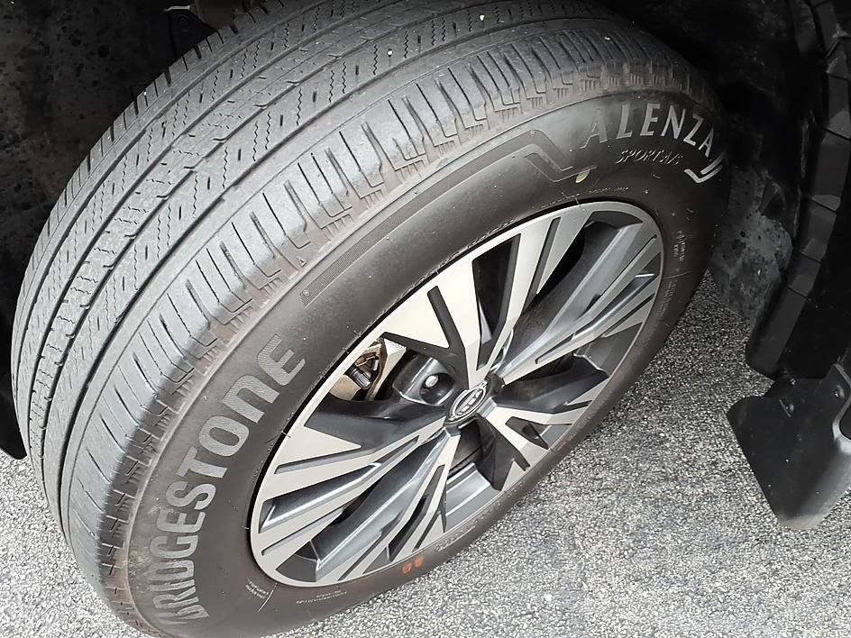 Used 2023 Nissan Rogue SV AWD/4WD image 10
