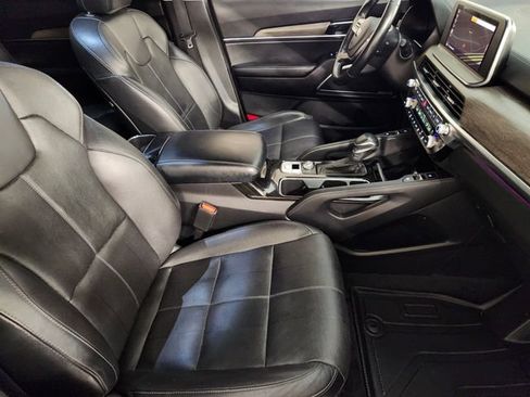 Used 2020 Kia Telluride SX FWD image 3