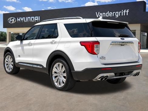 Used 2022 Ford Explorer King Ranch RWD image 5