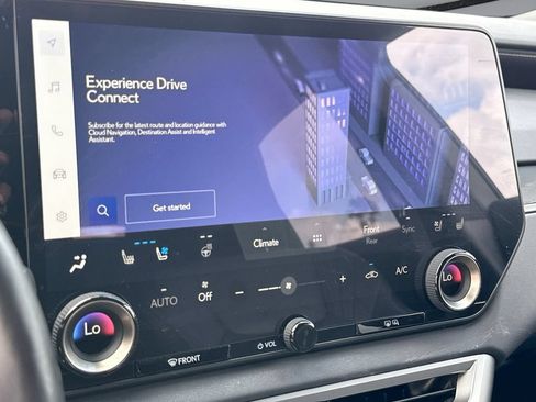 Used 2025 Lexus RX 350 Premium w/ Accessory Package (Z1) FWD image 22