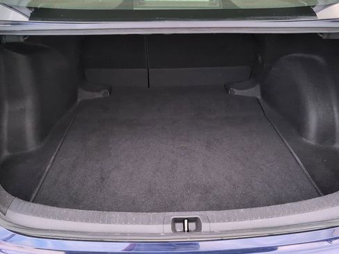 Used 2023 Toyota Corolla LE image 40