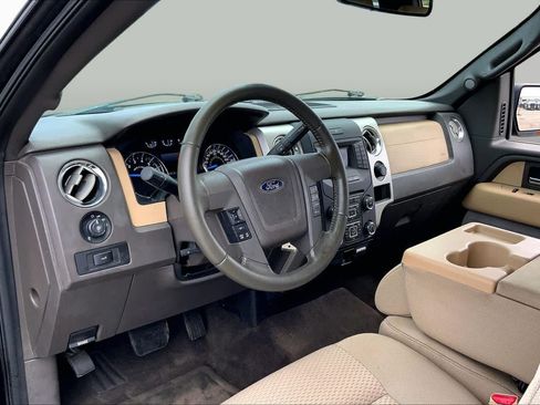 Used 2013 Ford F150 XLT w/ Mid Equipment Group RWD image 17