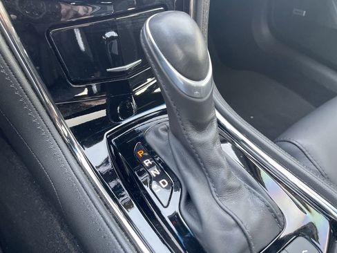 Used 2018 Cadillac ATS V w/ Carbon Fiber Package image 24