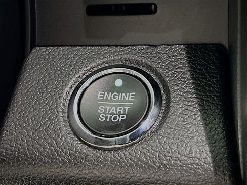 Used 2021 Ford Expedition Limited RWD image 23