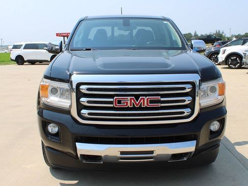 Used 2019 GMC Canyon SLT w/ Trailering Package AWD/4WD image 2