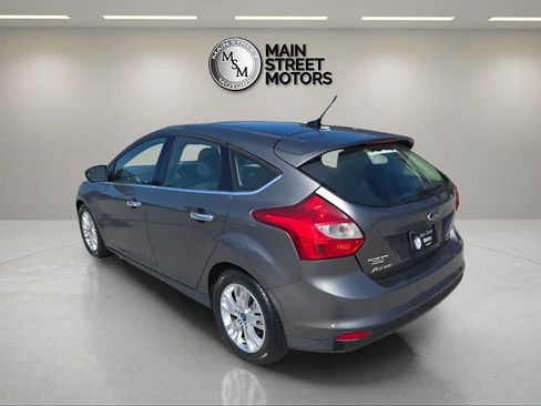 Used 2012 Ford Focus SEL image 3