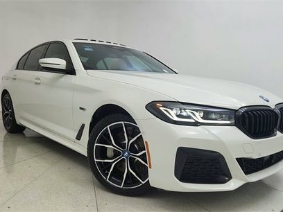 Used 2022 BMW 530e w/ M Sport Package