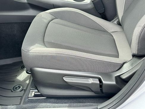 Used 2025 Subaru Crosstrek 2.0i Premium w/ Crosstrek Mirror Package AWD/4WD image 18