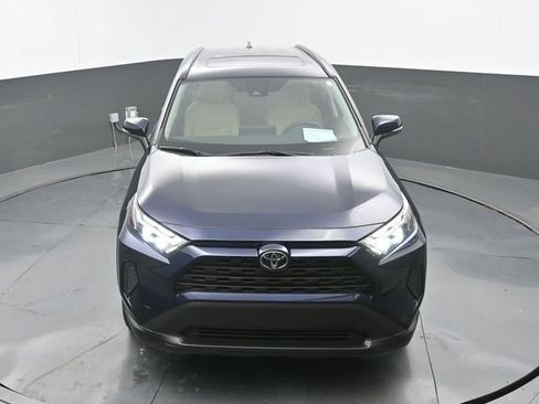 Used 2024 Toyota RAV4 XLE w/ Convenience Package FWD image 31