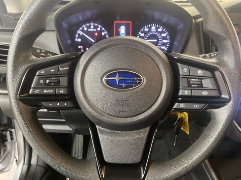 Used 2024 Subaru Crosstrek 2.0i image 18