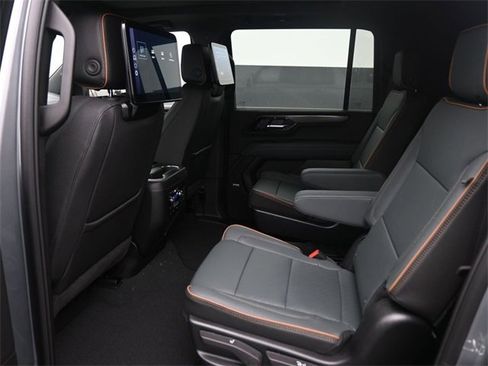 New 2026 GMC Yukon XL AT4 w/ AT4 Premium Plus Package image 11