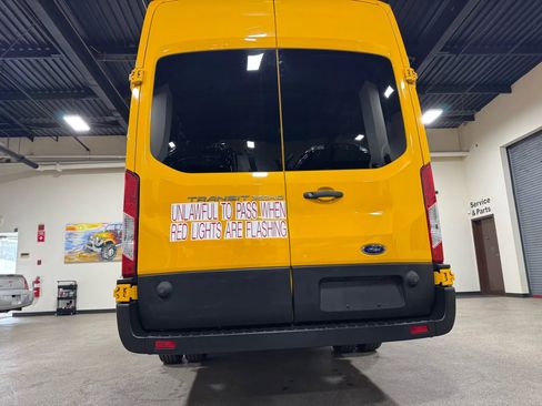 Used 2019 Ford Transit 350 XL image 28