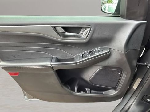 Used 2023 Ford Escape Active w/ Tech Pack #1 image 17