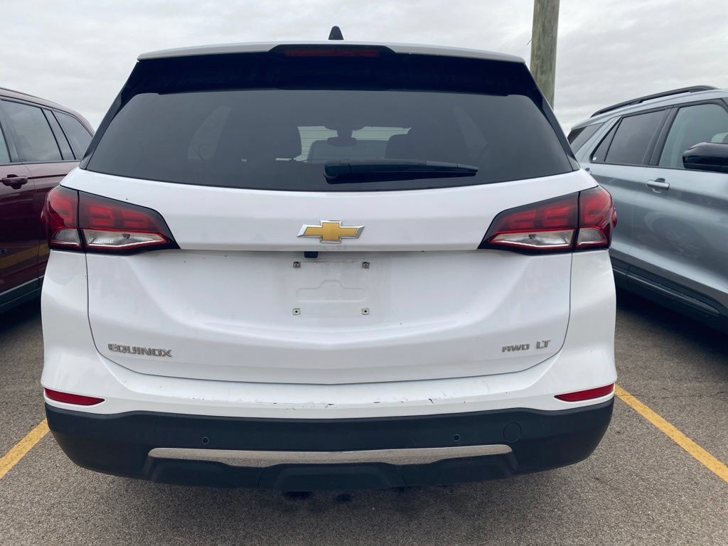 Used 2024 Chevrolet Equinox LT AWD/4WD image 10