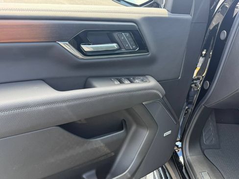 New 2026 GMC Yukon Denali w/ Advanced Technology Package AWD/4WD image 26