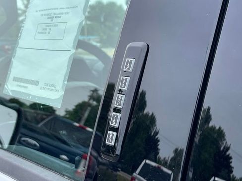 New 2026 Ford F150 XLT w/ Equipment Group 302A MID AWD/4WD image 8