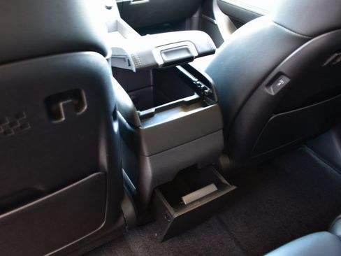 New 2025 Hyundai Santa Fe Limited image 28