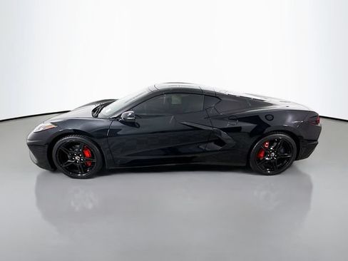 Used 2023 Chevrolet Corvette Stingray Coupe w/ 1LT RWD image 4
