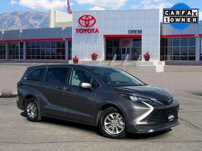 Used 2024 Toyota Sienna LE