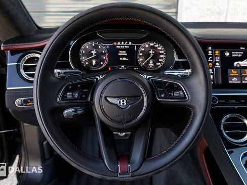 Used 2022 Bentley Continental GT Speed image 28