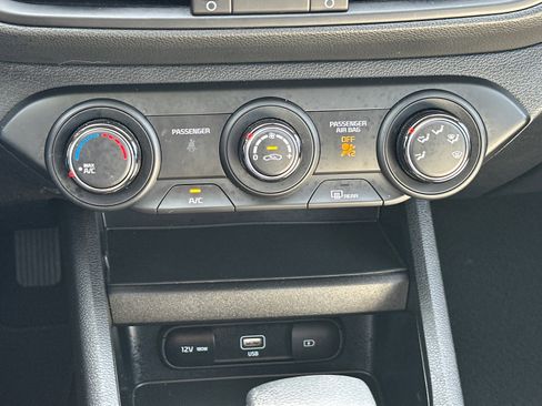 Used 2024 Kia Forte LXS w/ LXS Technology Package image 14