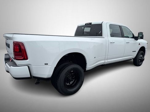 New 2026 RAM 3500 Laramie AWD/4WD image 3
