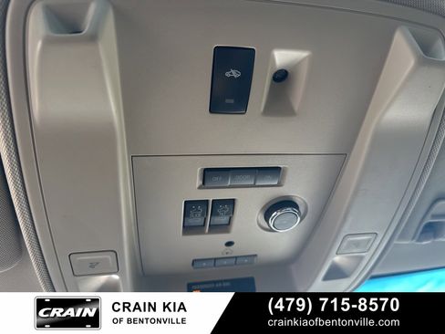 Used 2018 GMC Yukon Denali w/ Denali Ultimate Package image 35