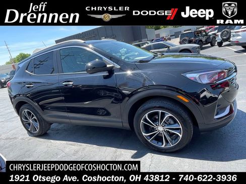 Used 2023 Buick Encore GX Select w/ Safety Package II AWD/4WD image 1