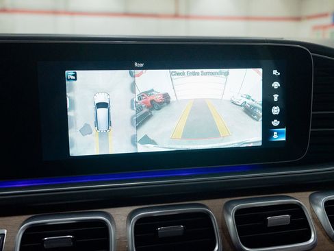 Used 2021 Mercedes-Benz GLS 63 AMG 4MATIC+ SUV image 54