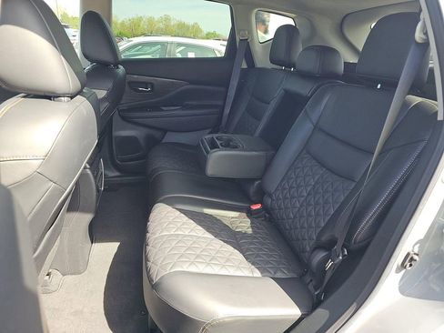 Certified 2024 Nissan Murano Platinum w/ Cargo Package image 15