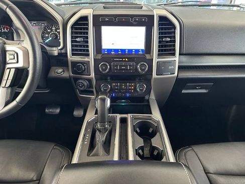 Used 2020 Ford F150 Lariat RWD image 16