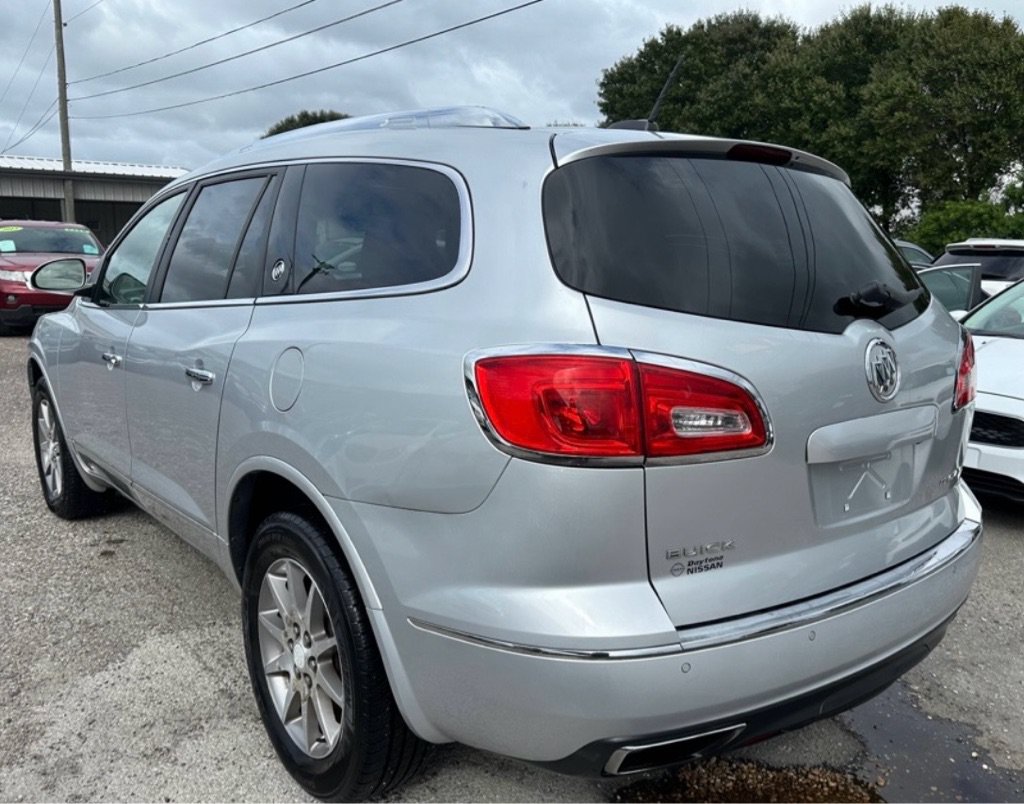 Used 2016 Buick Enclave Leather FWD image 27