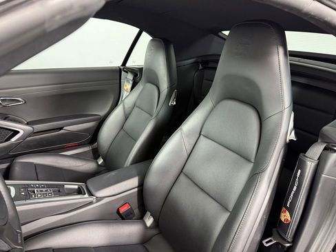 Certified 2015 Porsche 911 Carrera 4S image 5