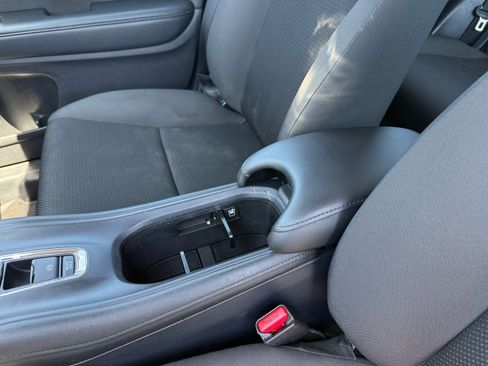 Certified 2021 Honda HR-V LX image 14