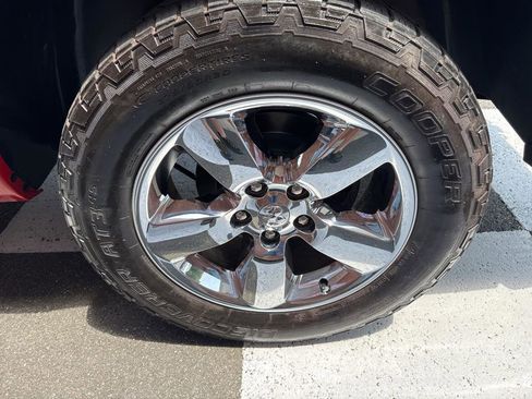 Used 2019 RAM 1500 Big Horn image 19