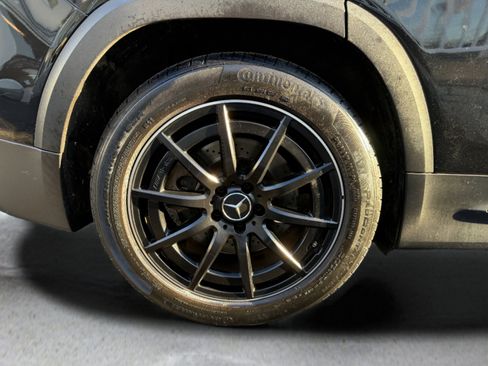 Used 2021 Mercedes-Benz GLB 35 AMG 4MATIC image 16