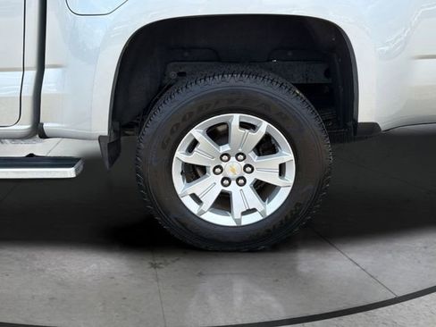 Certified 2020 Chevrolet Colorado LT AWD/4WD image 31