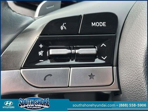 Certified 2023 Hyundai Tucson Limited AWD/4WD image 24