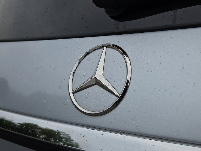Used 2024 Mercedes-Benz GLC 300 4MATIC w/ Advanced USB Package image 31
