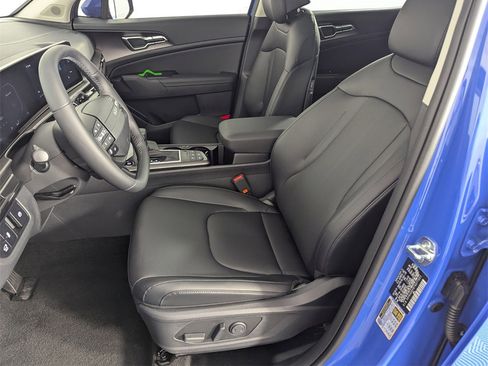 New 2026 Kia Sportage SX image 12