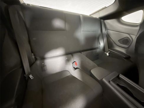 Certified 2025 Toyota GR86 image 37
