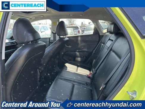 Used 2024 Hyundai Kona Limited AWD/4WD image 10