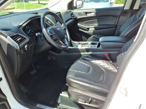 Used 2024 Ford Edge Titanium AWD/4WD image 10