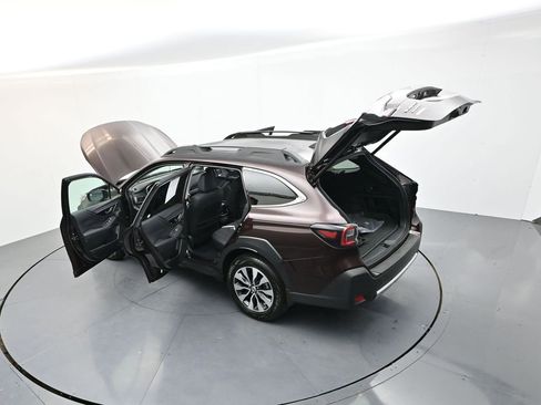 Used 2025 Subaru Outback Limited w/ Popular Package #2 image 42
