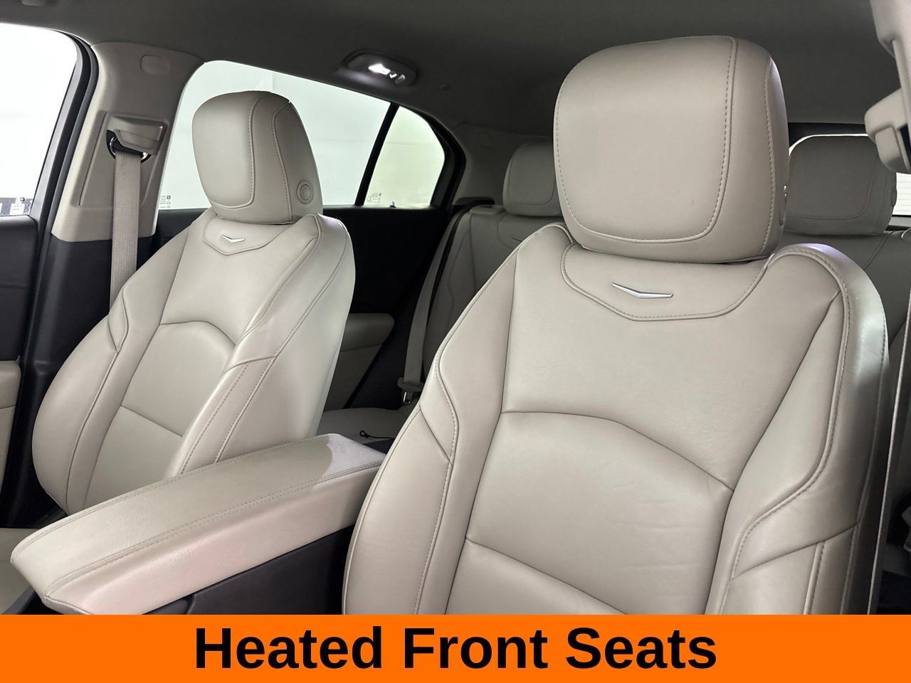 Used 2023 Cadillac XT4 Premium Luxury w/ Technology Package FWD image 14