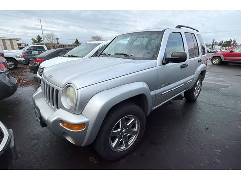 Used 2003 Jeep Liberty Limited image 2